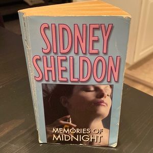 Book! “Memories of Midnight” by Sidney Sheldon